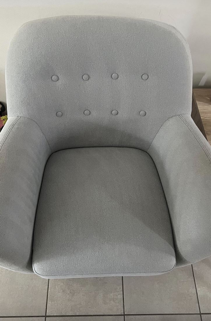 Fauteuil nettoyé par Lustr'o Detailing